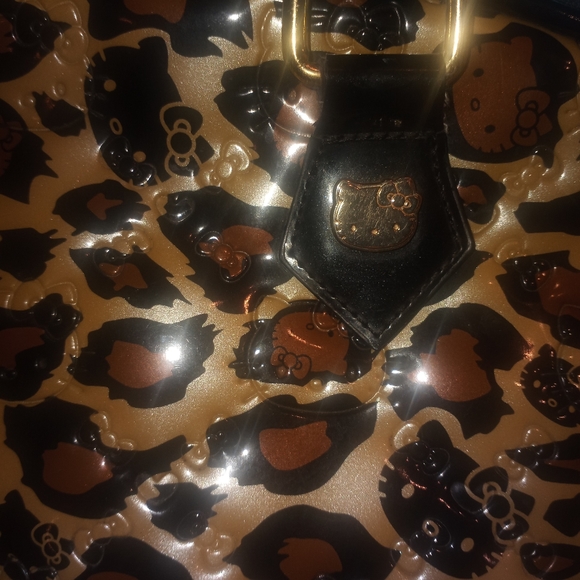 Loungefly Hello Kitty Cheetah Print Patent Leather Large Bowler Bag Purse - Picture 14 of 16
